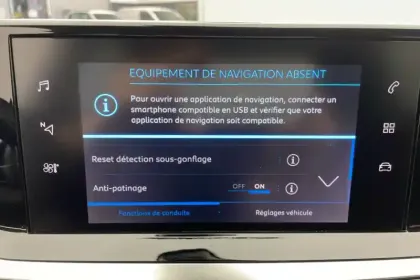 Photo 14 Peugeot 208  PureTech 75 S&S BVM5