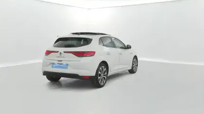 Photo 29 Renault Megane  IV Berline TCe 140 EDC