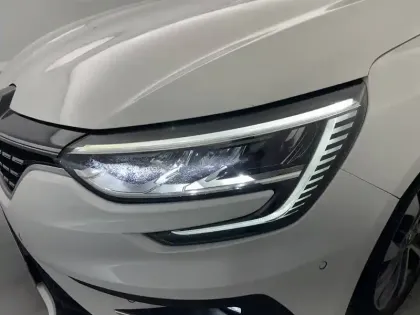 Photo 51 Renault Megane  IV Berline TCe 140 EDC