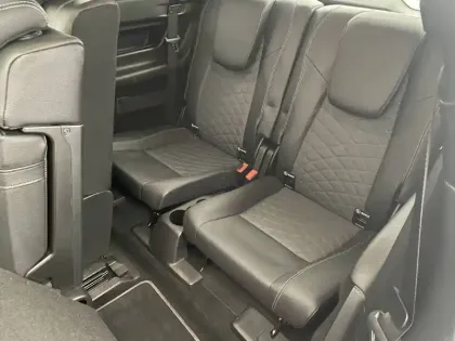 Photo 66 Mercedes GLB  200 7G-DCT