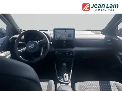 Photo 17 Toyota Yaris  Hybride 130h