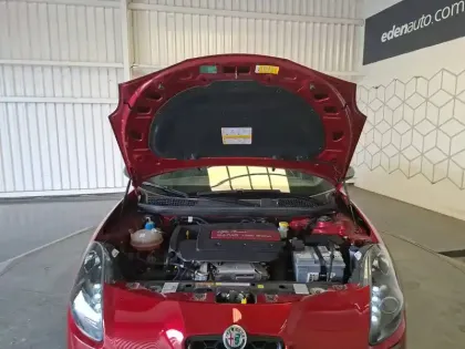 Photo 36 Alfa Romeo Giulietta  Série 2 1.4 TB MultiAir 170 ch S&S TCT