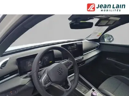 Photo 10 Volkswagen T-roc  1.5 eTSI EVO2 Hybrid 150 ch DSG7