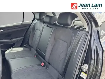 Photo 16 Volkswagen Golf  1.5 eTSI EVO2 116 DSG7