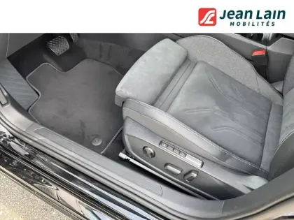 Photo 19 Volkswagen Golf  1.5 eTSI EVO2 116 DSG7