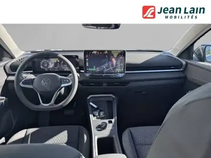 Photo 17 Volkswagen T-roc  1.5 eTSI EVO2 Hybrid 116 ch DSG7