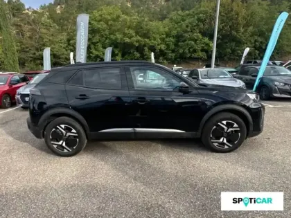 Photo 31 Peugeot 2008  Hybrid 136 e-DCS6