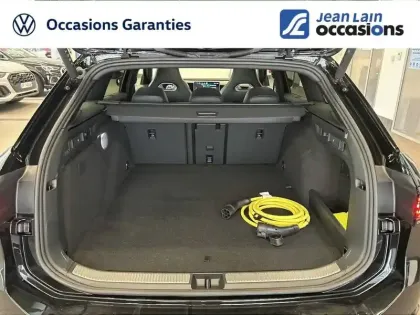 Photo 13 Volkswagen Passat  1.5 eHybrid 272 DSG6