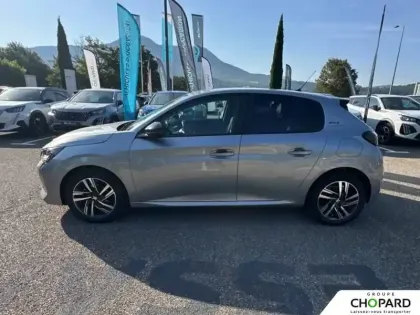Photo 31 Peugeot 208  PureTech 75 S&S BVM5