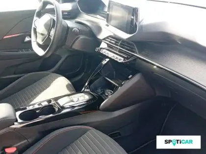 Photo 12 Peugeot 208  Electrique 50 kWh 136ch