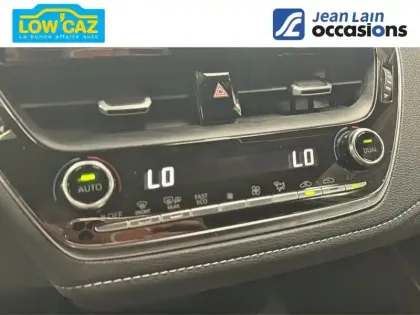 Photo 15 Toyota Corolla  Hybride 122h