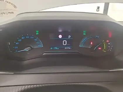 Photo 9 Peugeot 208  Electrique 50 kWh 136ch