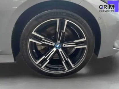 Photo 13 BMW Serie 3 Touring 330e xDrive 292 ch BVA8