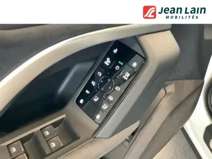 Photo 18 Audi Q5  e-hybrid 299 ch S tronic 7 Quattro