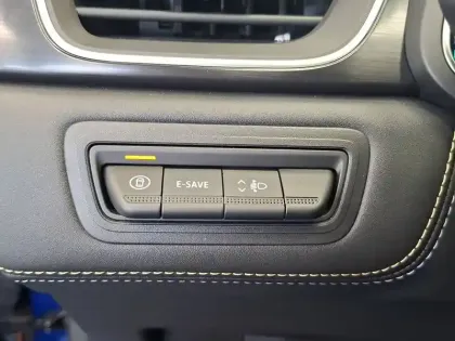 Photo 35 Renault Symbioz  E-Tech full hybrid 145