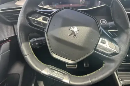 Photo 41 Peugeot 208  Electrique 50 kWh 136ch