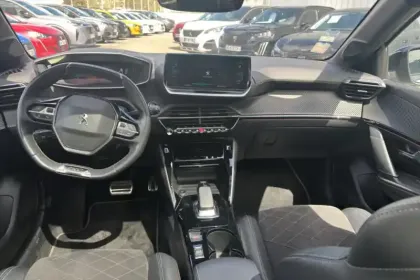 Photo 44 Peugeot 208  Electrique 50 kWh 136ch