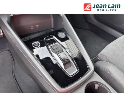 Photo 12 Audi A3  Sportback TFSI e Hybride rechargeable 204 S tronic 6