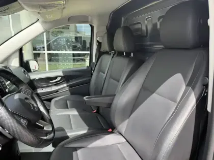 Photo 8 Mercedes Vito  FOURGON 114 CDI LONG BVA RWD