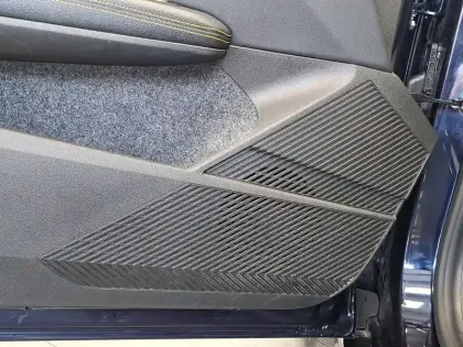 Photo 37 Renault Megane  E-Tech EV60 220 ch optimum charge