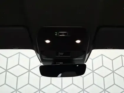 Photo 38 Renault Megane  E-Tech EV60 220 ch optimum charge