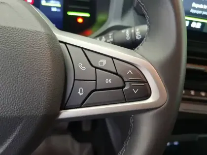 Photo 31 Dacia Duster  Hybrid 140