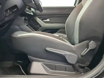 Photo 27 Dacia Duster  Hybrid 140