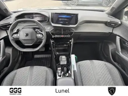 Photo 7 Peugeot 2008  PureTech 130 S&S EAT8