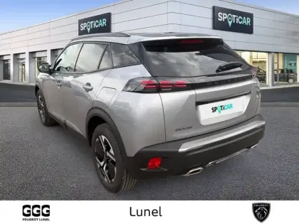 Photo 6 Peugeot 2008  PureTech 130 S&S EAT8