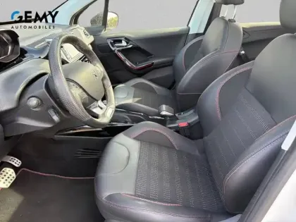 Photo 8 Peugeot 2008  1.2 PureTech 110ch S&S EAT6