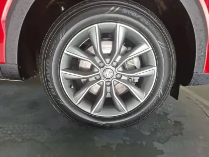 Photo 5 Mg EHS  1.5T GDI PHEV