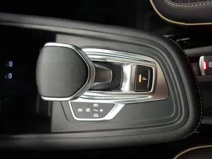 Photo 15 Renault Symbioz  E-Tech full hybrid 145