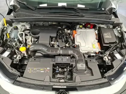 Photo 28 Renault Symbioz  E-Tech full hybrid 145