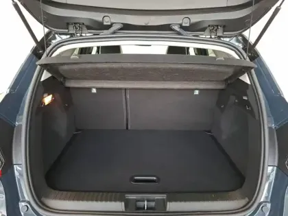 Photo 15 Renault Captur  mild hybrid 140