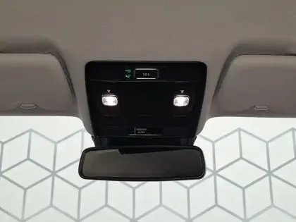 Photo 38 Renault Captur  mild hybrid 140
