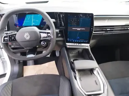 Photo 10 Renault Rafale  E-Tech full hybrid 200 ch