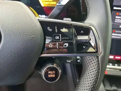Photo 34 Renault Scenic  E-Tech électrique 220 ch grande autonomie