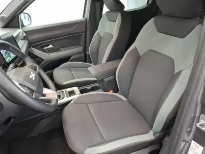 Photo 10 Dacia Duster  Hybrid 140