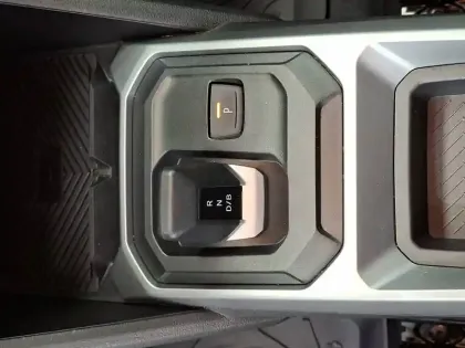 Photo 34 Dacia Duster  Hybrid 140