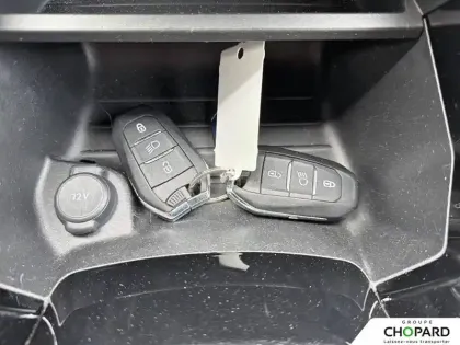 Photo 20 Peugeot 2008  Electrique 136 ch