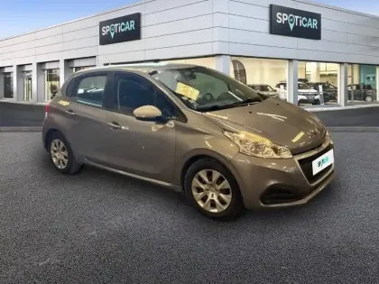 Photo 12 Peugeot 208  PureTech 68ch BVM5