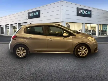 Photo 13 Peugeot 208  PureTech 68ch BVM5