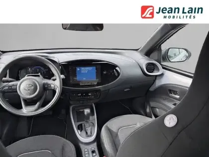 Photo 17 Toyota Aygo  X Hybride 116h