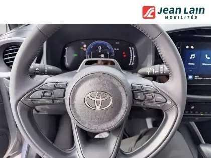 Photo 11 Toyota Aygo  X Hybride 116h