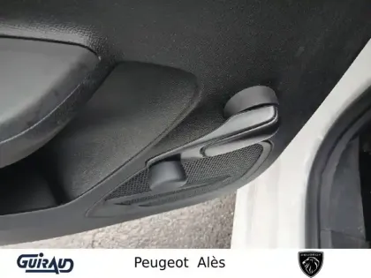 Photo 12 Opel Corsa  1.2 Turbo 100 ch BVA8