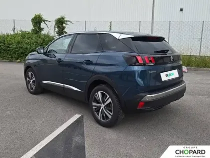 Photo 34 Peugeot 3008  Hybrid 136 e-DCS6
