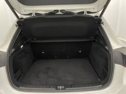 Photo 13 Mercedes GLA  250 e 8G-DCT