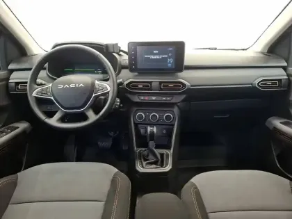 Photo 10 Dacia Jogger  Hybrid 140 7 places GSR2