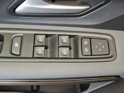 Photo 29 Dacia Jogger  Hybrid 140 7 places GSR2
