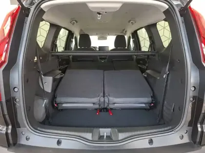 Photo 16 Dacia Jogger  Hybrid 140 7 places GSR2